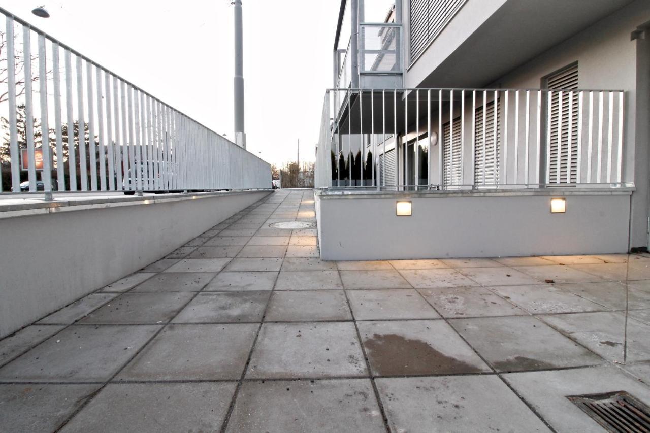 Yellow Flower Apartment With Pool - 5 Min To Lake Viena Exterior foto