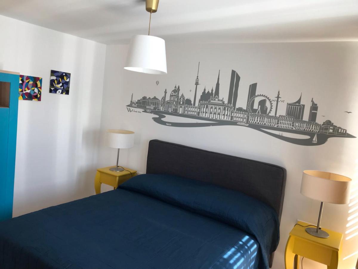 Yellow Flower Apartment With Pool - 5 Min To Lake Viena Exterior foto