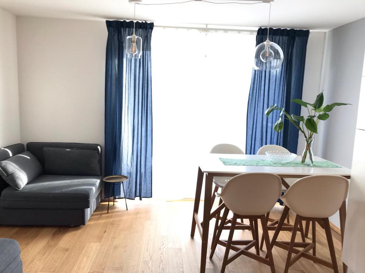 Yellow Flower Apartment With Pool - 5 Min To Lake Viena Exterior foto